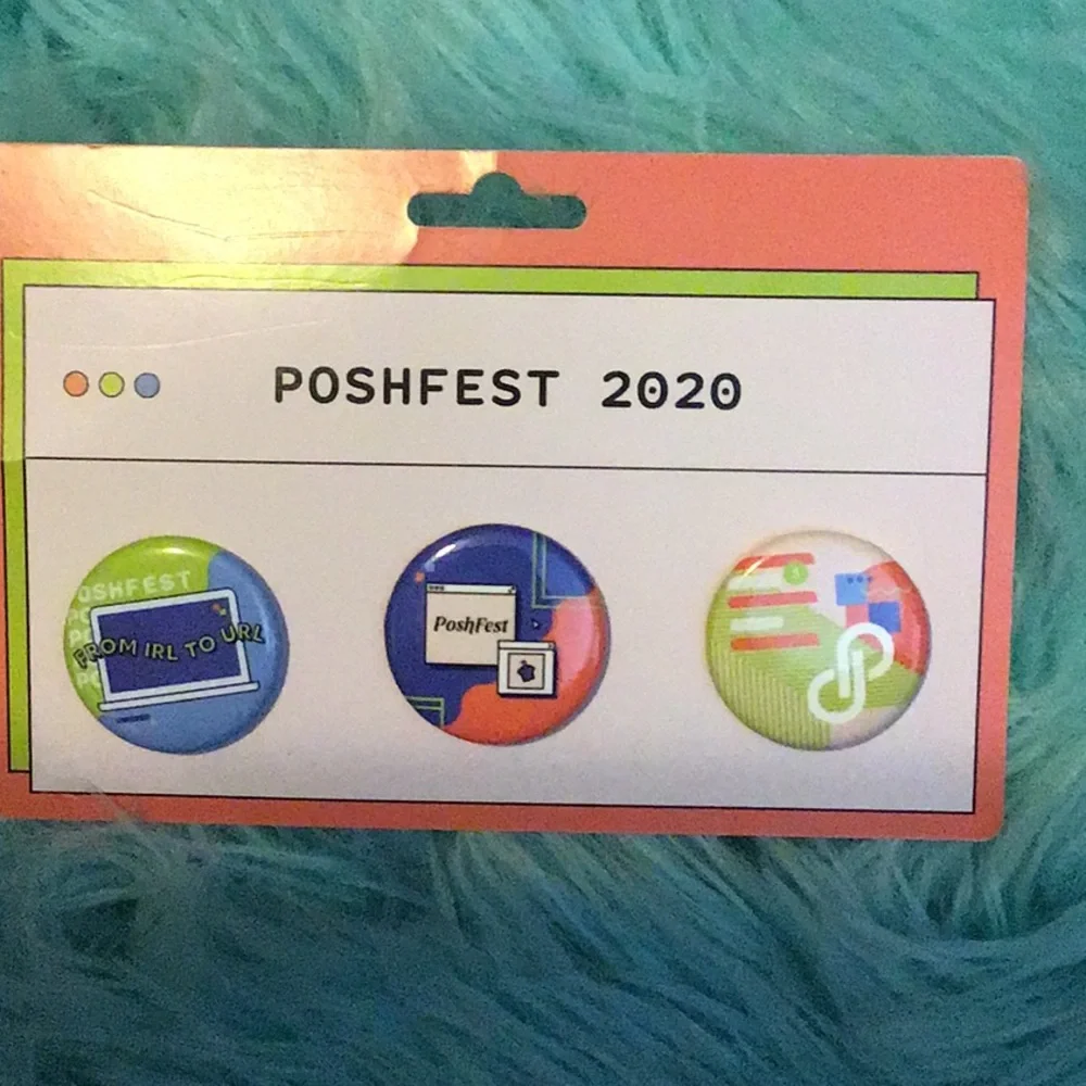 2020 Poshmark Unisex TShirt bundle lot - Picture 3 of 6